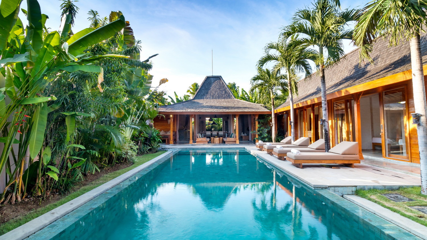 villa-images/jmwb7xdgbBPfliWSizu8Qvo9R8PCDg06UtNRqUxm.jpg